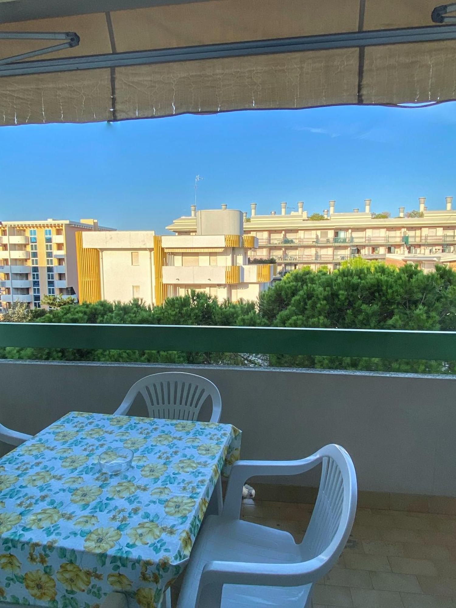 Grazioso Appartamento N 76 A 100Mt Dal Mare Bibione Exteriér fotografie