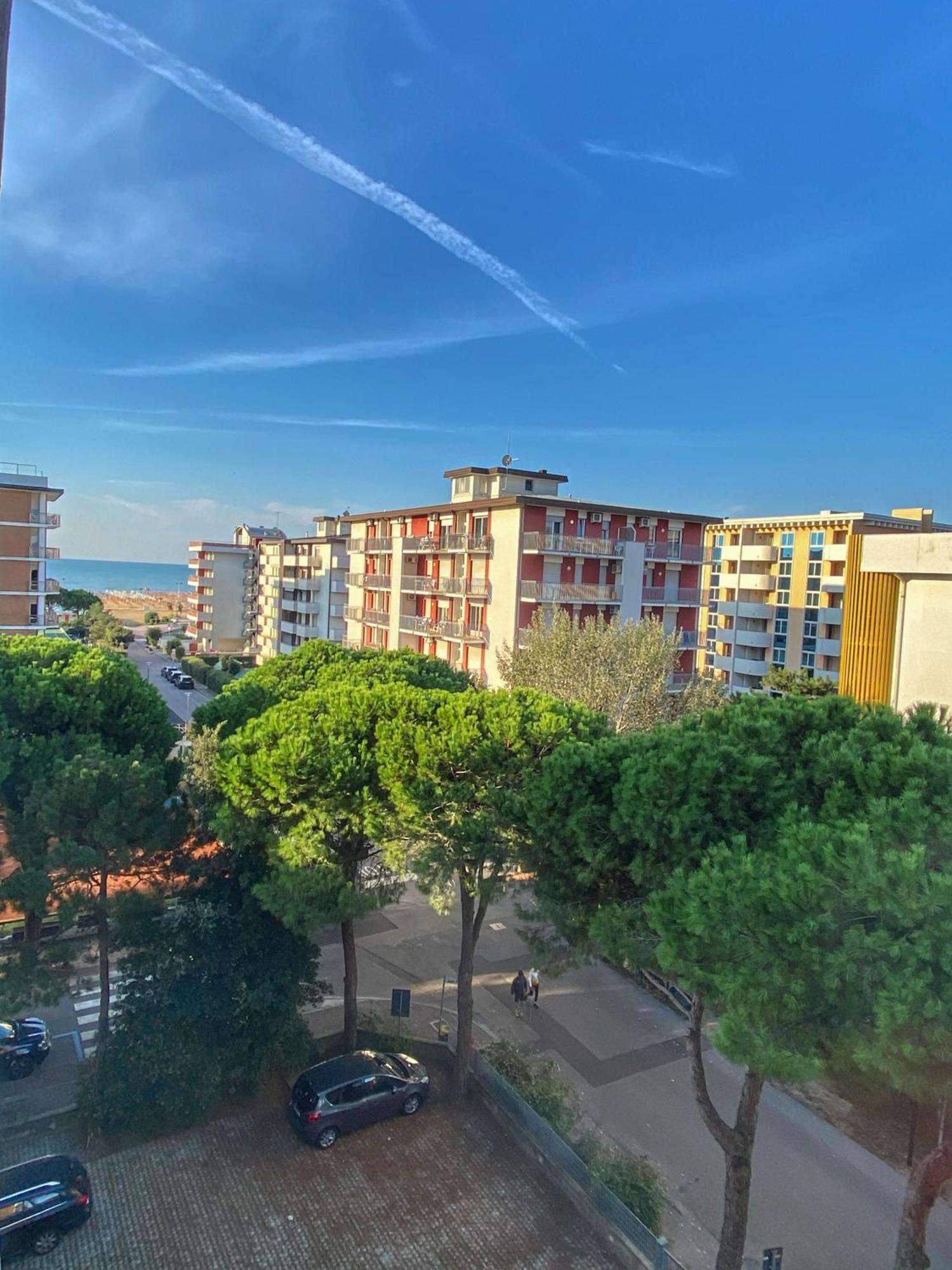 Grazioso Appartamento N 76 A 100Mt Dal Mare Bibione Exteriér fotografie