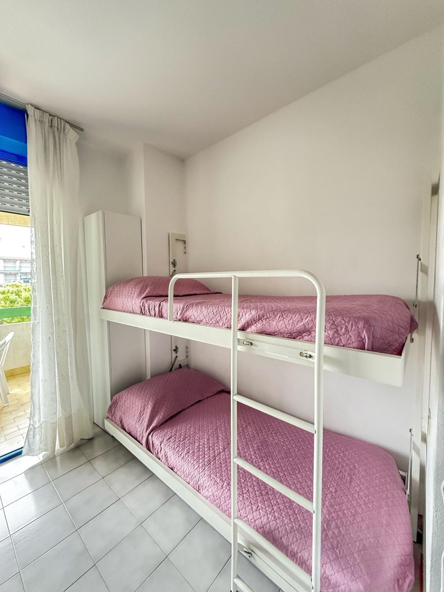 Grazioso Appartamento N 76 A 100Mt Dal Mare Bibione Exteriér fotografie